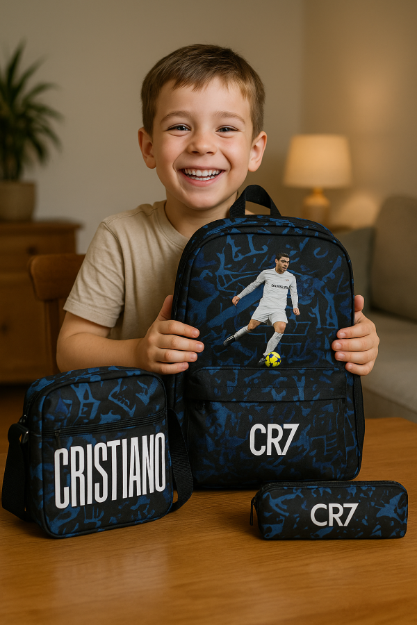 Mochila Escolar CR7 com Estojo e Mini Bolsa - Image 3